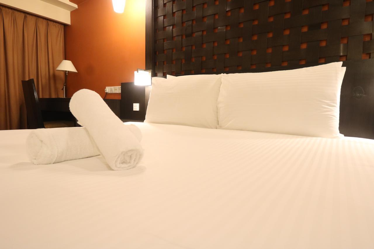 Millennium Suite At Pyramid Tower Petaling Jaya Ngoại thất bức ảnh